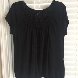Loft Black T-shirt with Elastic Bottom